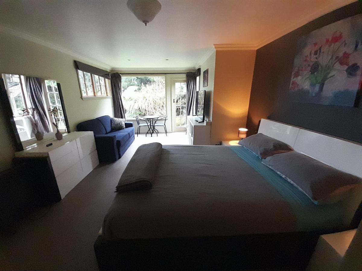 Georges Bnb Nature And Lifestyle Retreat New Plymouth Exterior photo