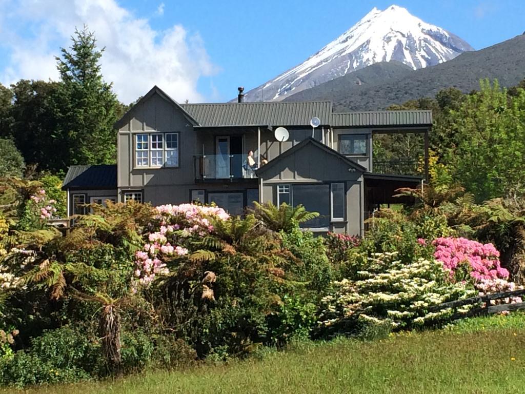 Georges Bnb Nature And Lifestyle Retreat New Plymouth Exterior photo