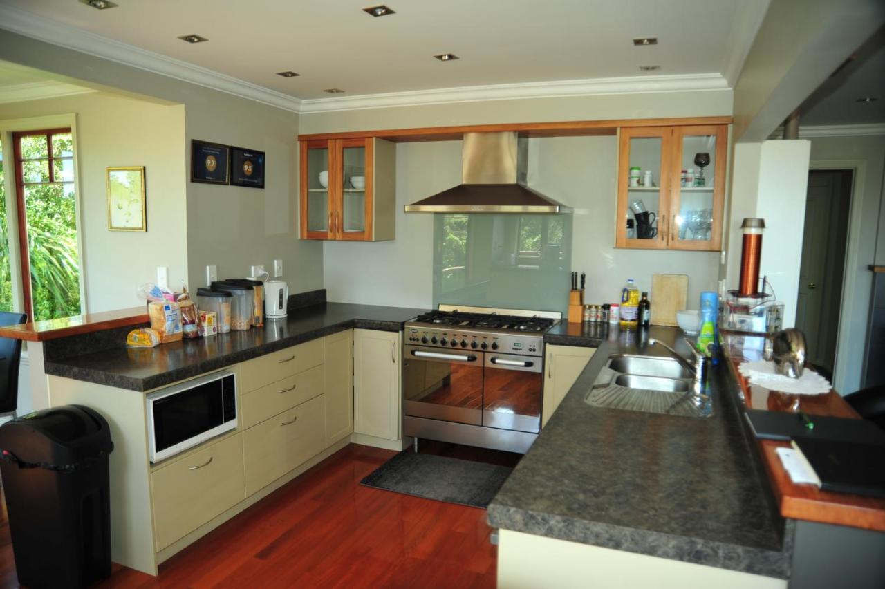 Georges Bnb Nature And Lifestyle Retreat New Plymouth Exterior photo